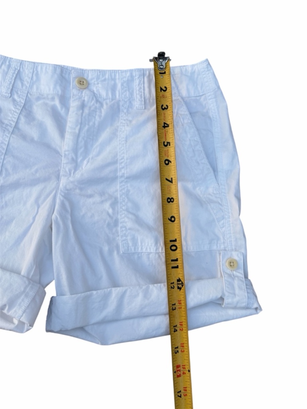Ralph Lauren Women’s White Roll-Cuff Bermuda Shorts - Picture 4 of 5